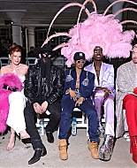 Filename=bellathornedaily_christiancowan_nyfw_282429.jpg
Filesize=1030KiB
Dimensions=2048x1365
Date added=Dec 22, 2025 bellathornedaily_christiancowan_nyfw_282429.jpg