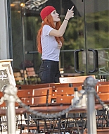 bellathornedaily_droppincash_set_sept18_285129.jpg