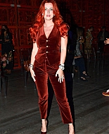 Filename=bellathornedaily_efronfashion_fw_milan_281429.jpg
Filesize=236KiB
Dimensions=1368x2048
Date added=Aug 03, 2026 bellathornedaily_efronfashion_fw_milan_281429.jpg