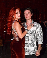 bellathornedaily_efronfashion_fw_milan_284029.jpg