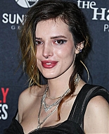 bellathornedaily_filmingitalyawards_281429.jpg