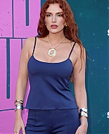 bellathornedaily_findyourfriendslapremiere_arrivals_283629.jpg