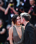 bellathornedaily_jokerpremiere_venicefilmfestival_289129.jpg