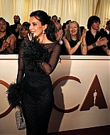 bellathornedaily_oscars26_288329.jpg
