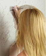 bellathornedaily_thewrap15_000206.jpg