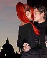 bellathornedaily_timeisup_premiere_redcarpet_rome_2811029.jpg
