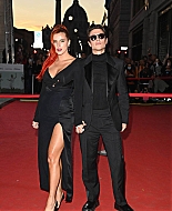 bellathornedaily_timeisup_premiere_redcarpet_rome_287929.jpg