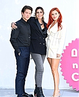 bellathornedaily_timeisup_premiere_rome_2811129.jpg
