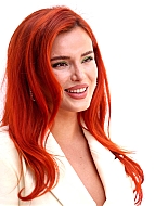 bellathornedaily_timeisup_premiere_rome_28929.jpg